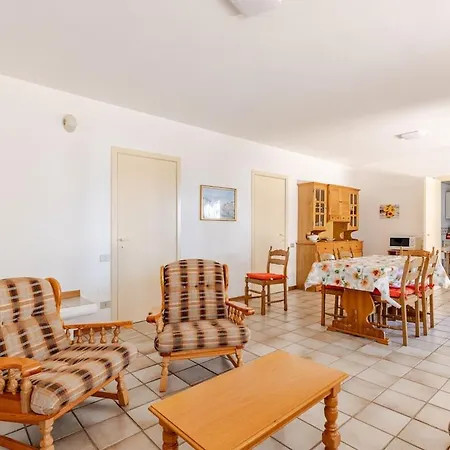 Appartement Valeria, 8 Guests, Surrounded By Pine Forest And The Sea *