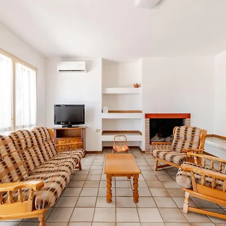 Valeria, 8 Guests, Surrounded By Pine Forest And The Sea Apartment *