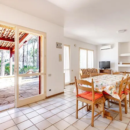 Valeria, 8 Guests, Surrounded By Pine Forest And The Sea *